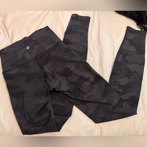 Black and grey lululemon camo wonder under leggings size 2